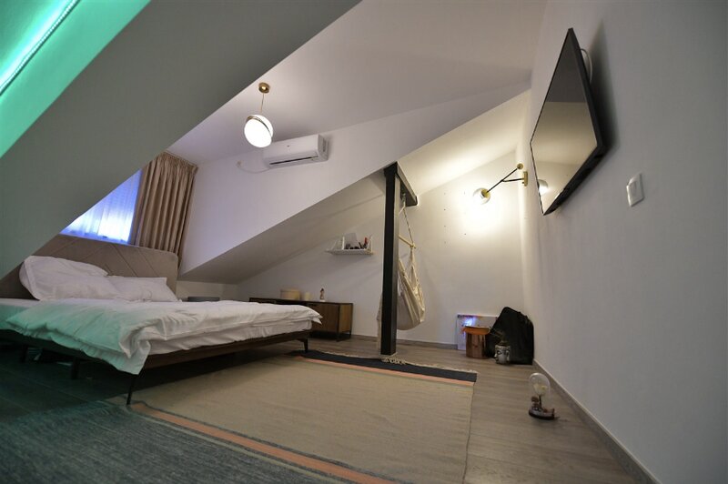 Drumul Taberei, Valea Oltului, Penthouse superb